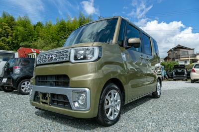 トヨタ ピクシスメガ