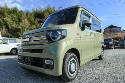 ホンダ　N-VAN＋スタイル ファン ターボ 