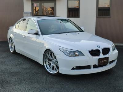 BMW５２５iハイライン