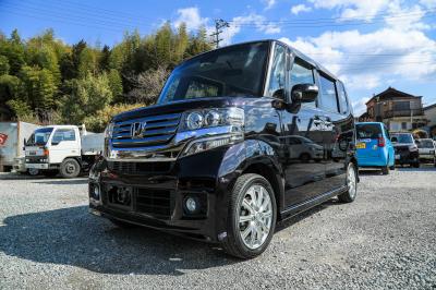 ホンダ N-BOXカスタム