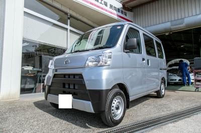 ダイハツ　ハイゼットカーゴ