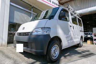 トヨタ　ライトエースバン