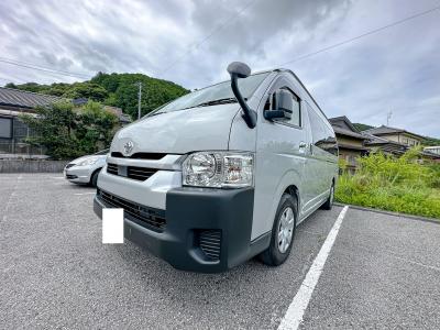 トヨタ ハイエースコミューター